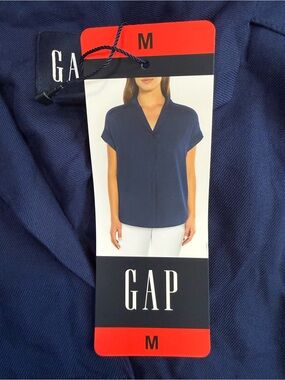 GAP Women's Navy Short Sleeve V-Neck Top